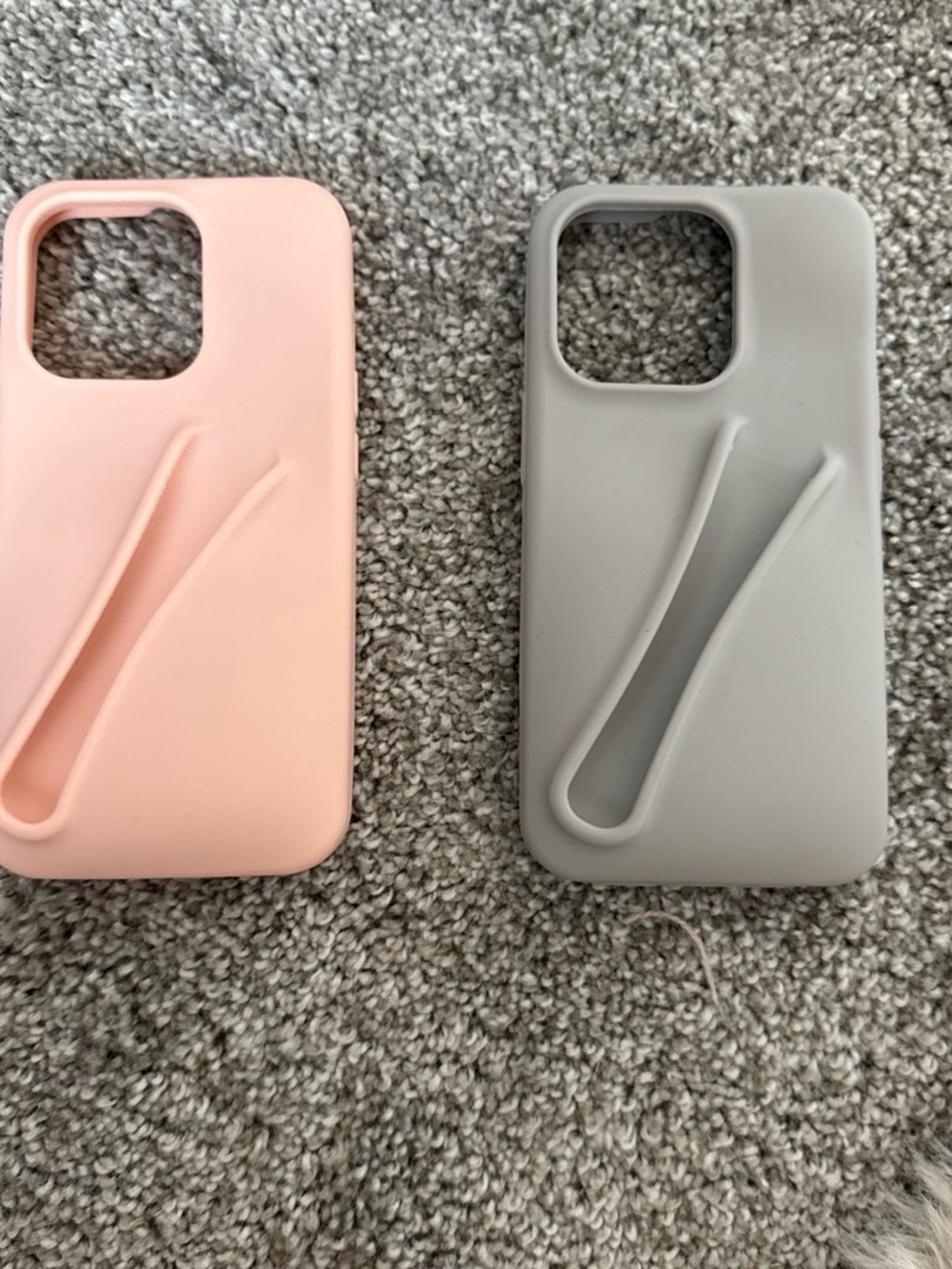 Amazon Silicone Phone Case Duo with Built-In lip gloss holder - Pink & Gray